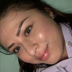 Meet your Posher, Isabel